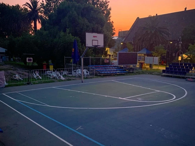 basketball courts near me