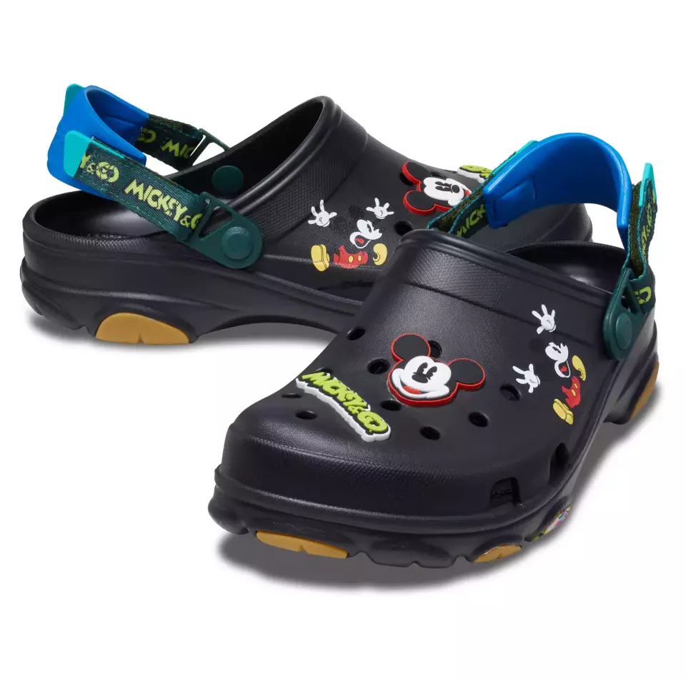 mickey mouse crocs