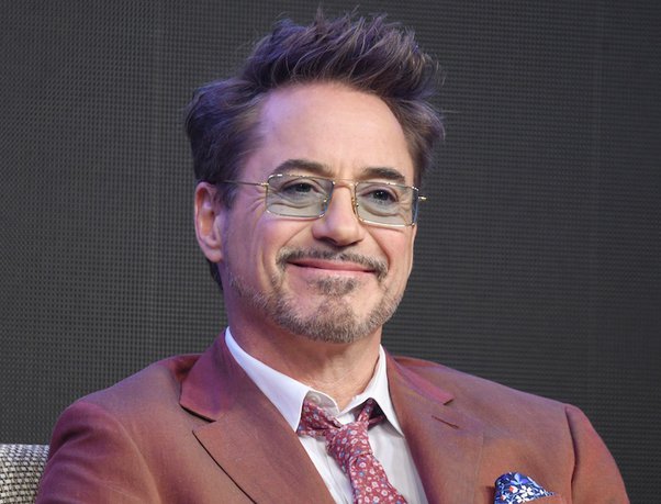 did robert downey jr renew his marvel contract