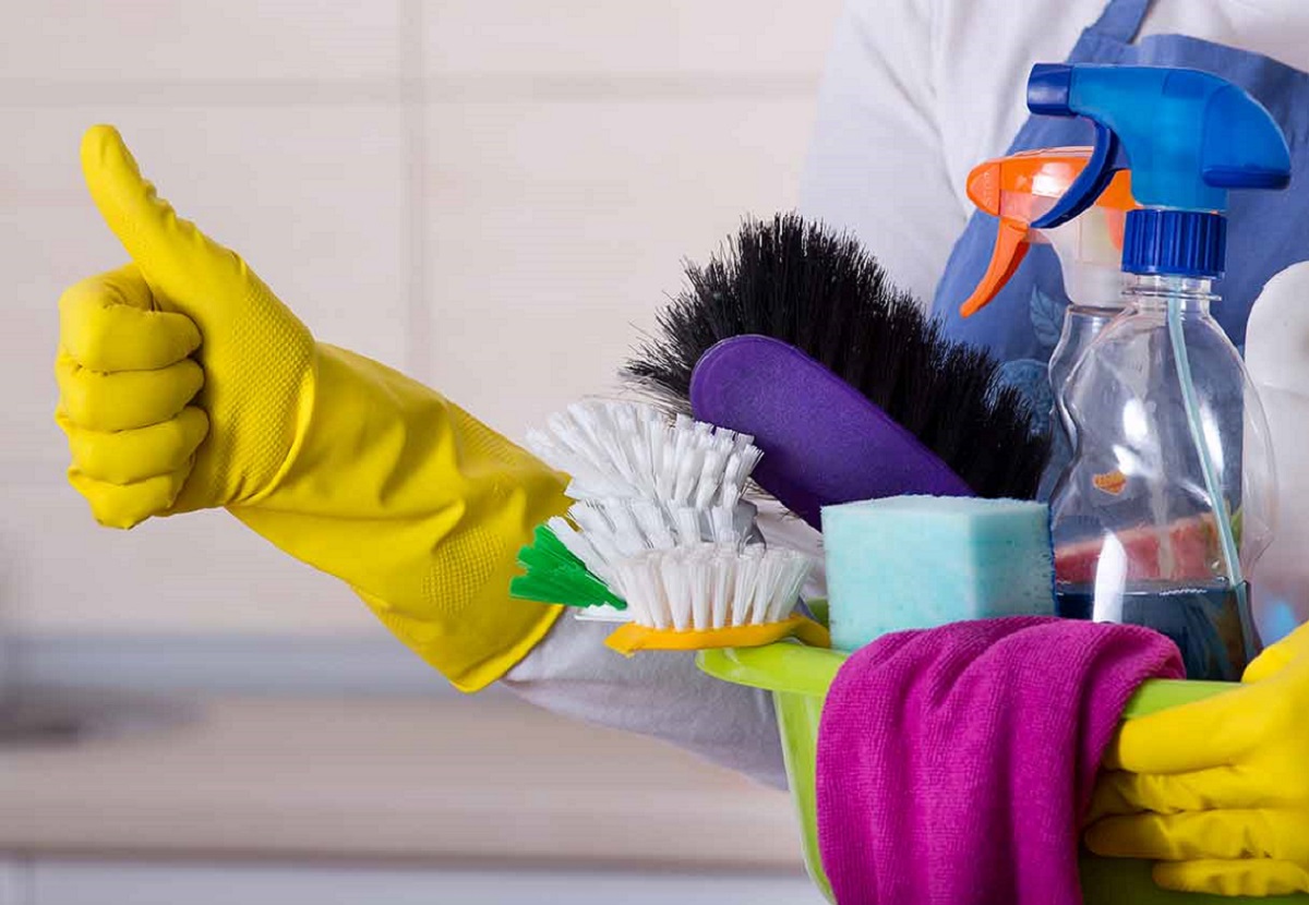 professional house cleaning images