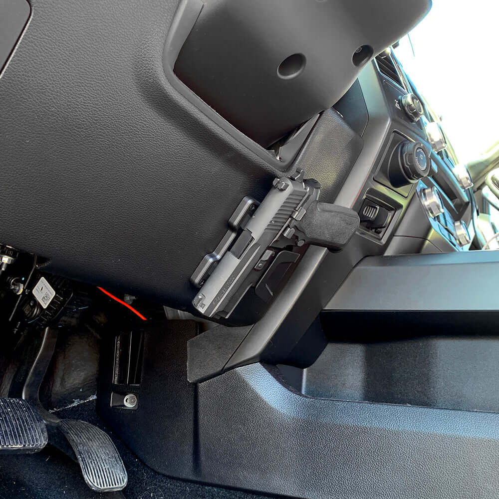 magnet holster for car