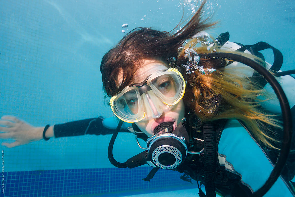 beautiful scuba woman