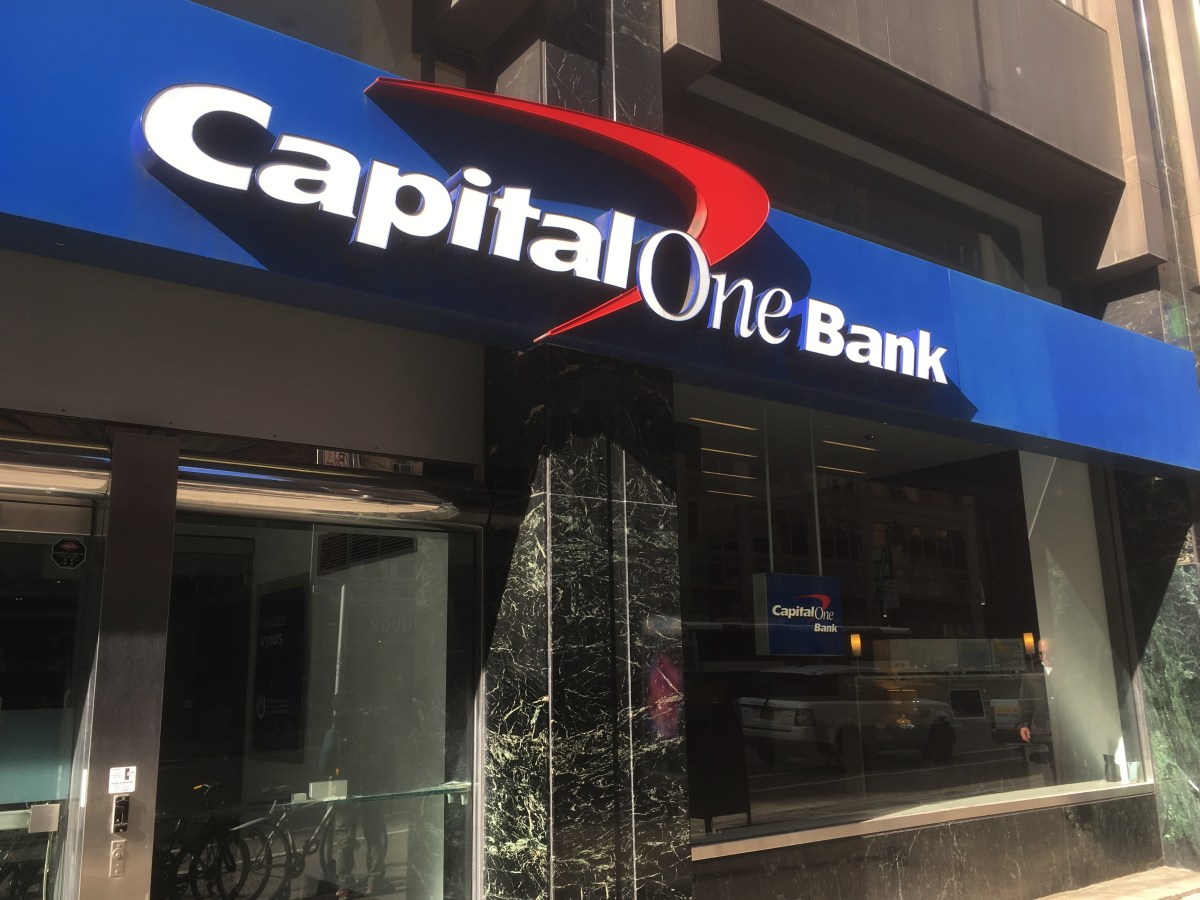 cajero capital one cerca de mi