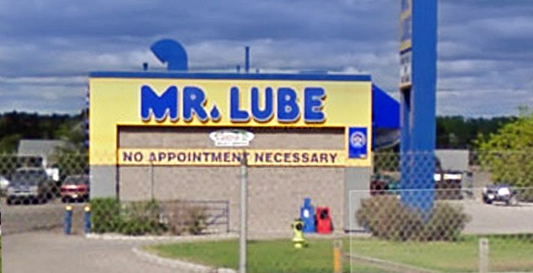 mr lube hours sunday