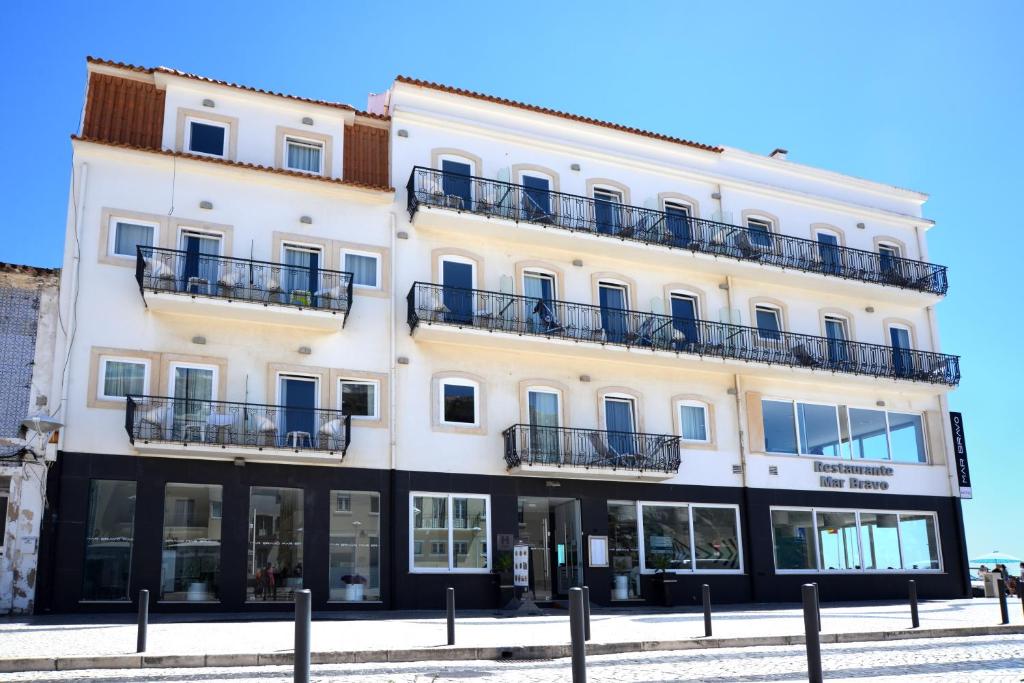 hotel mar bravo nazare portugal