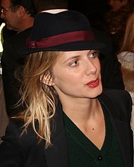 nude melanie laurent