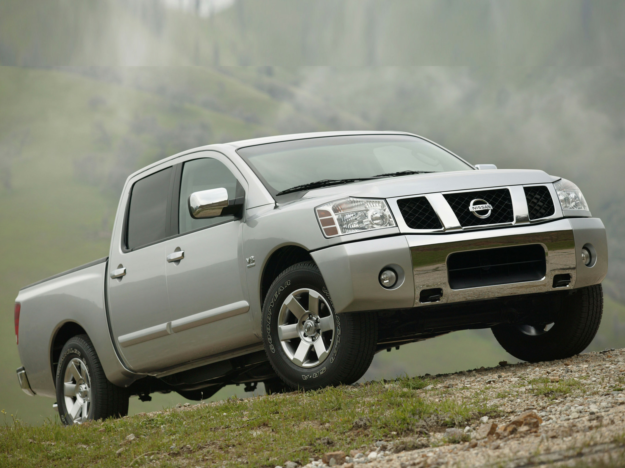 2005 nissan titan