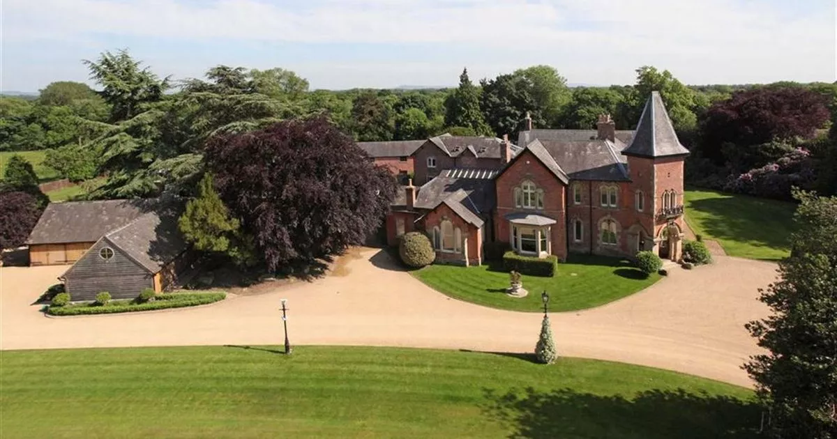 mansions for sale in cheshire