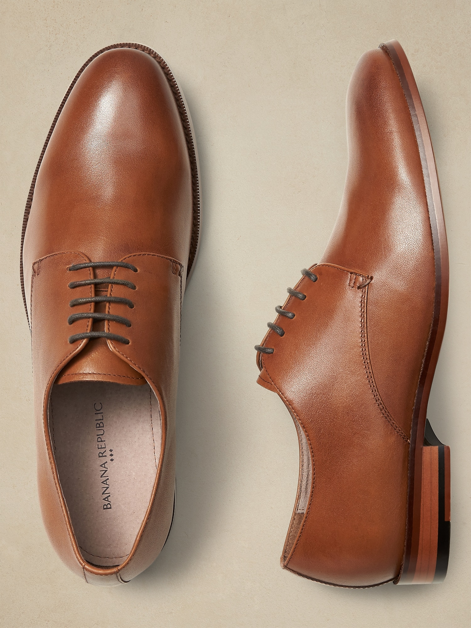 banana republic mens shoes