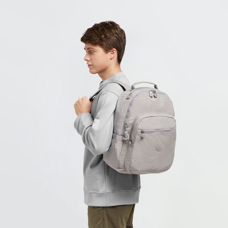 kipling daypack