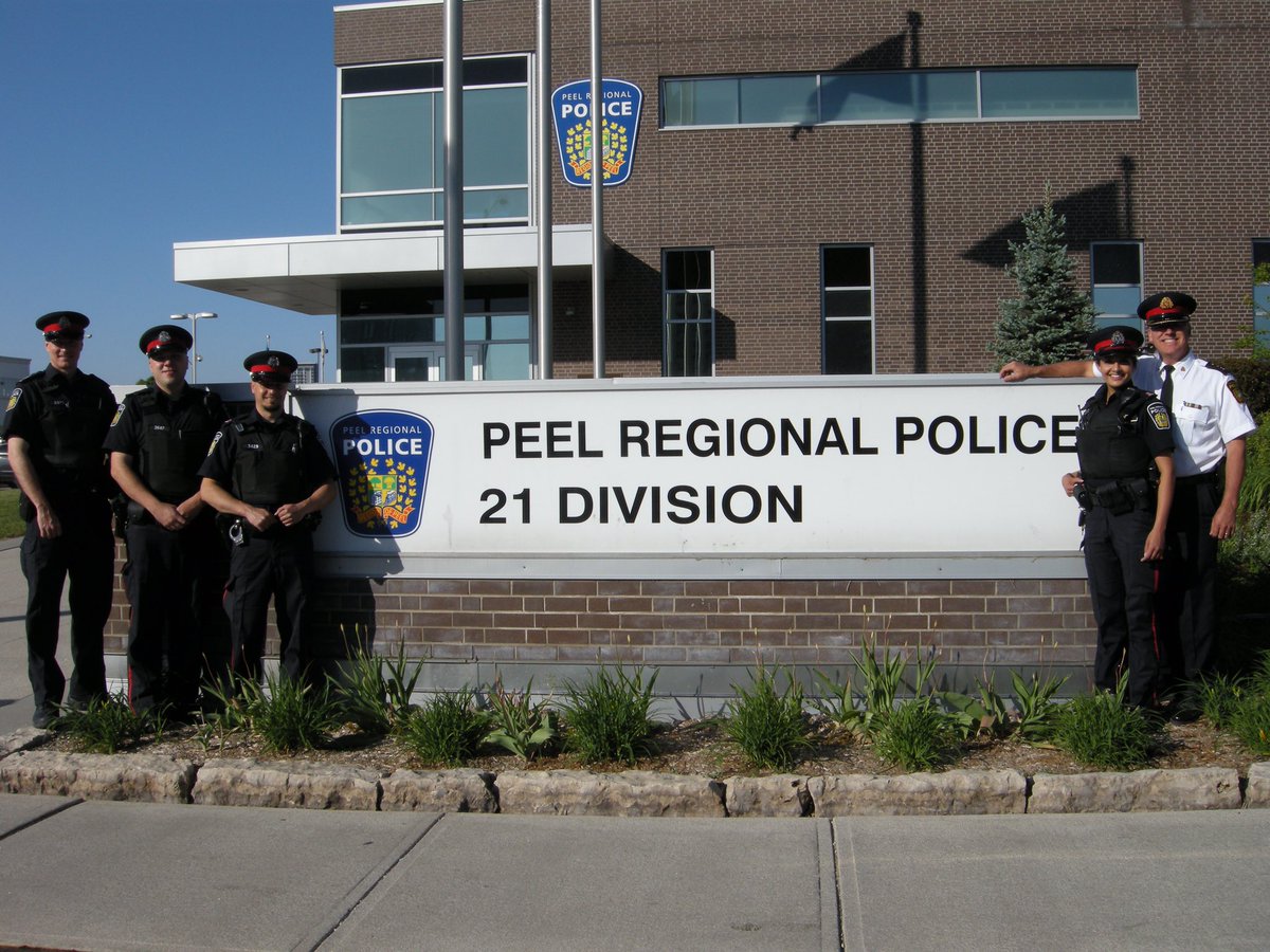 21 division peel police
