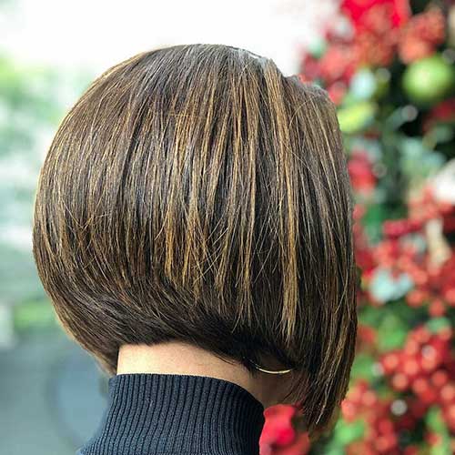 back view of a bob haircut