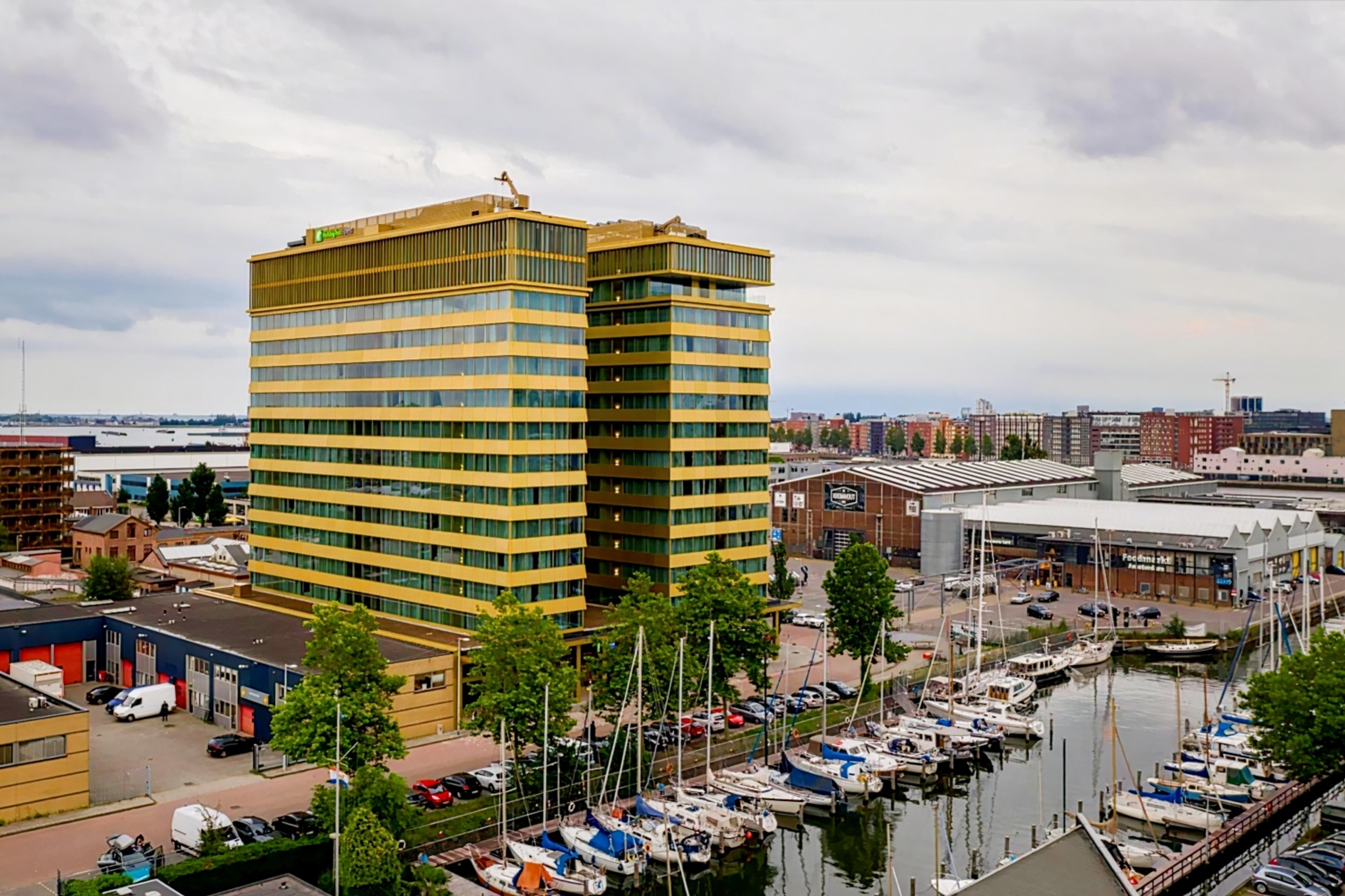 holiday express inn amsterdam