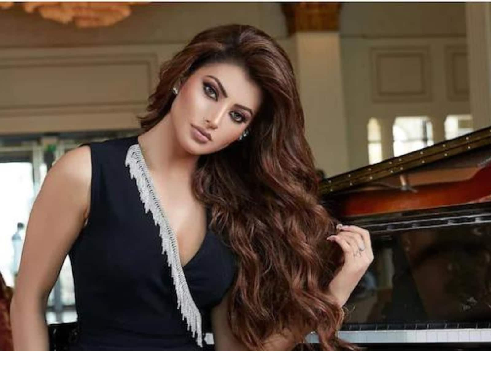 urvashi rautela legend salary