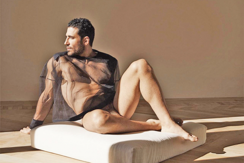 miguel ángel silvestre naked