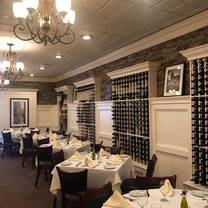 italian restaurants in hauppauge