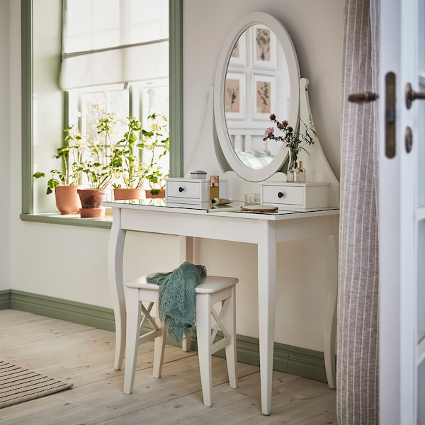 ikea makeup vanity