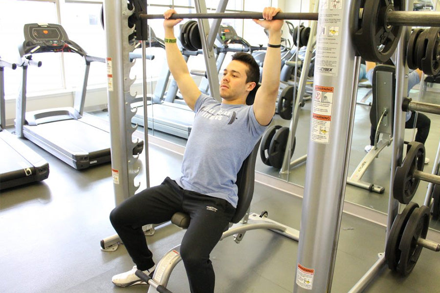 seated smith machine shoulder press