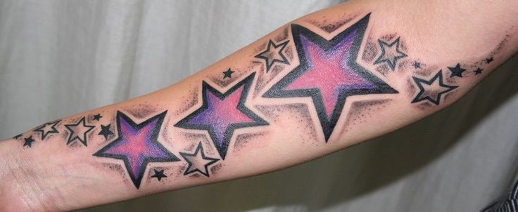 diseños de tatuajes de estrellas para hombres