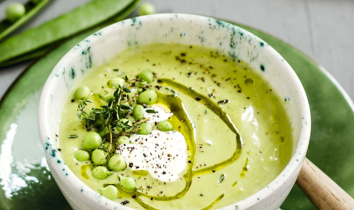 mary berry pea soup