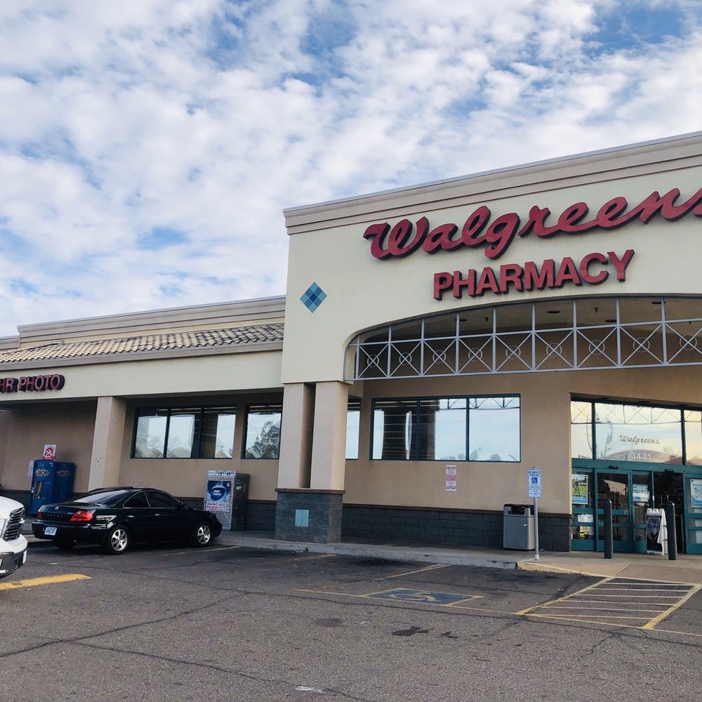 walgreens on 67th ave and happy valley