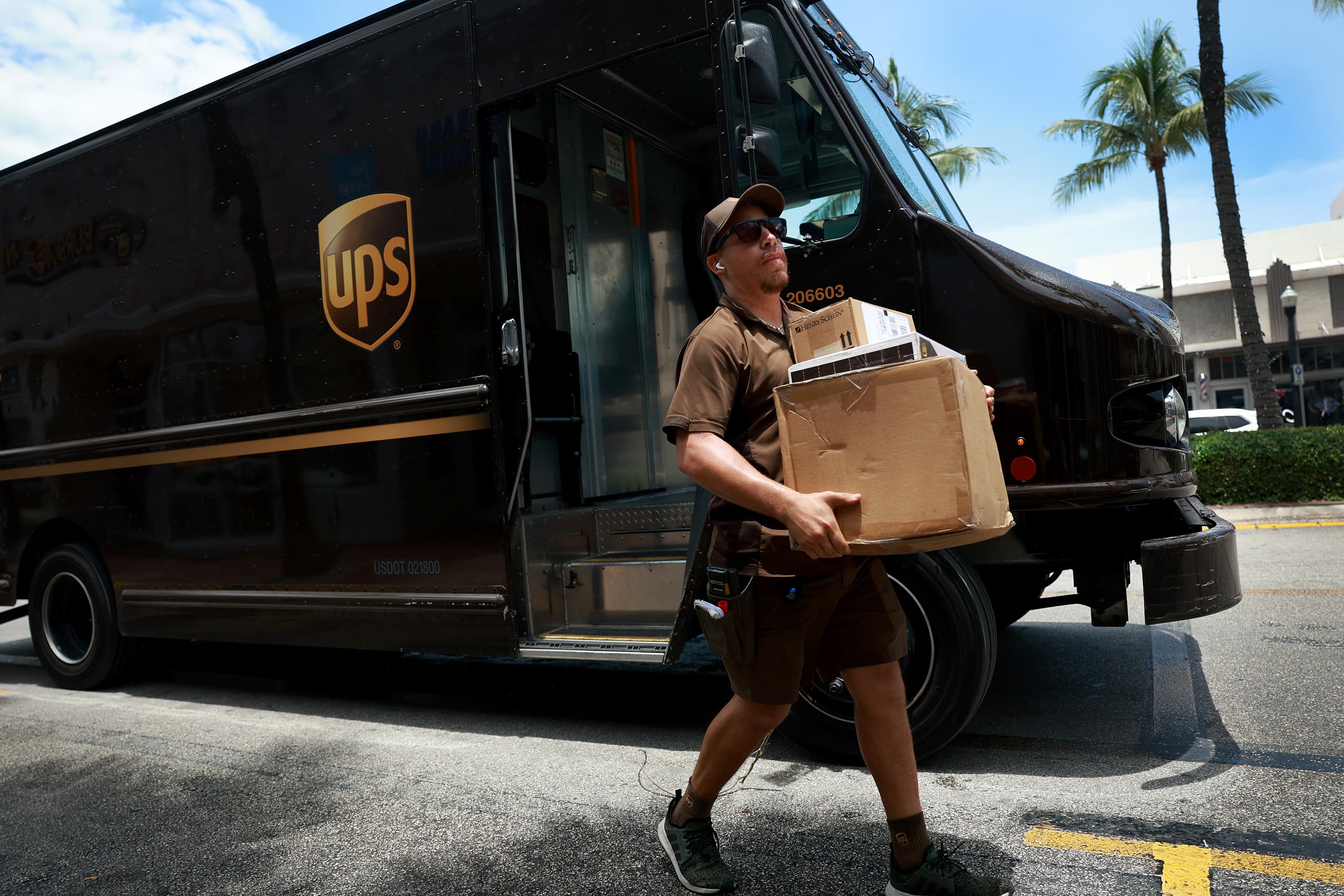 ups driver salary