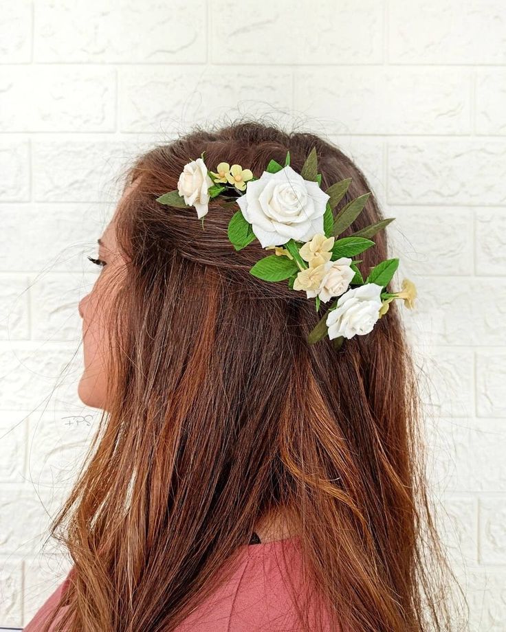 tocados para el cabello con flores