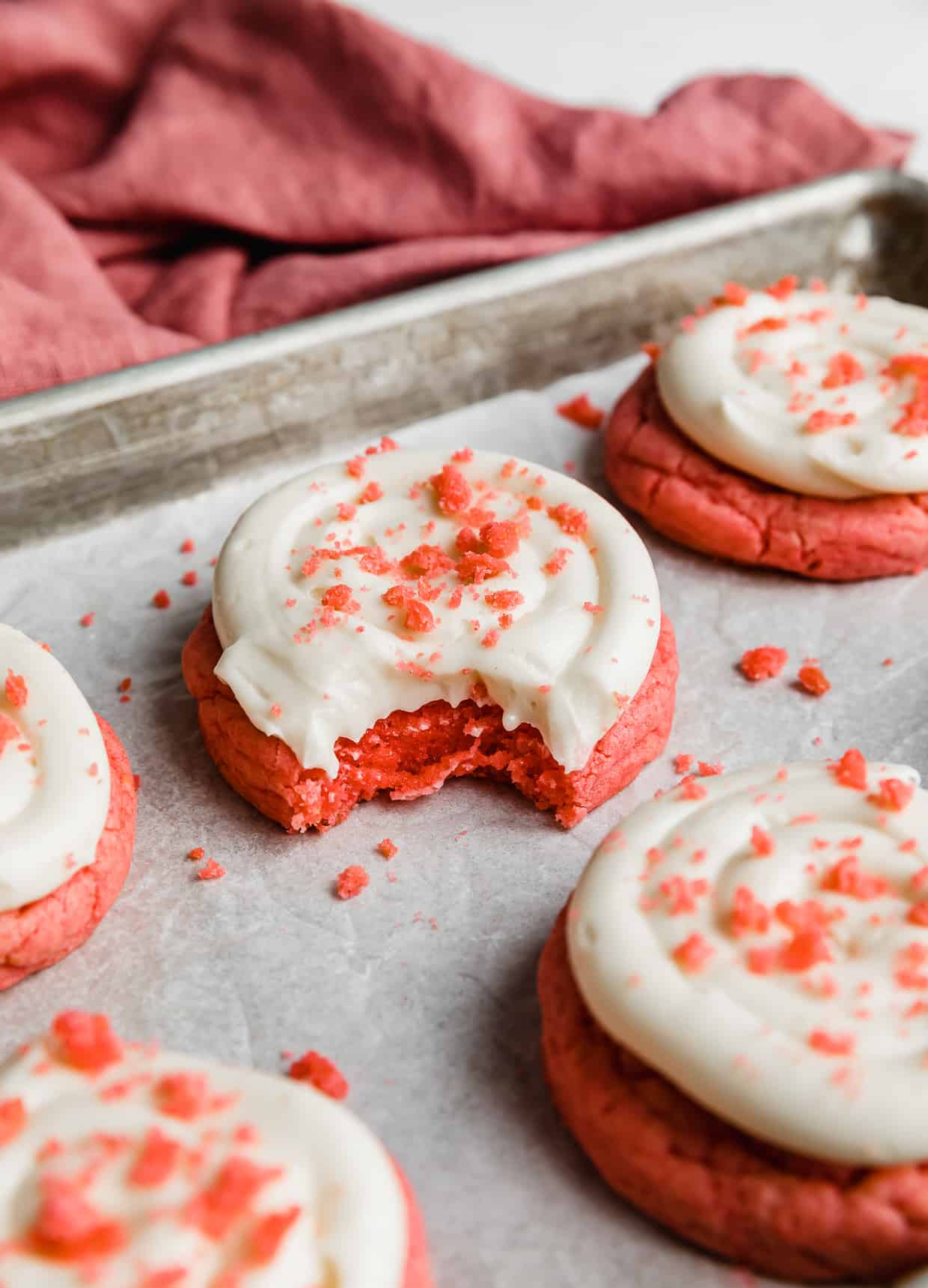 pink velvet crumbl cookie recipe