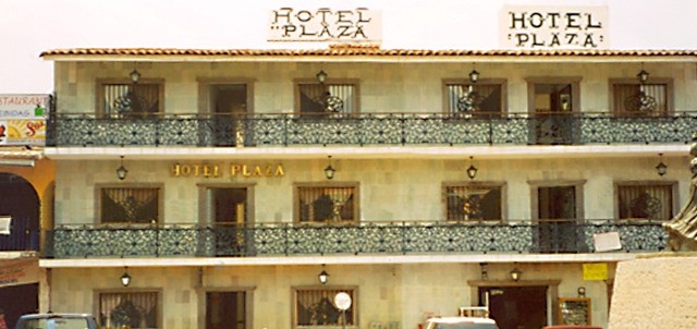 hotel plaza talpa de allende