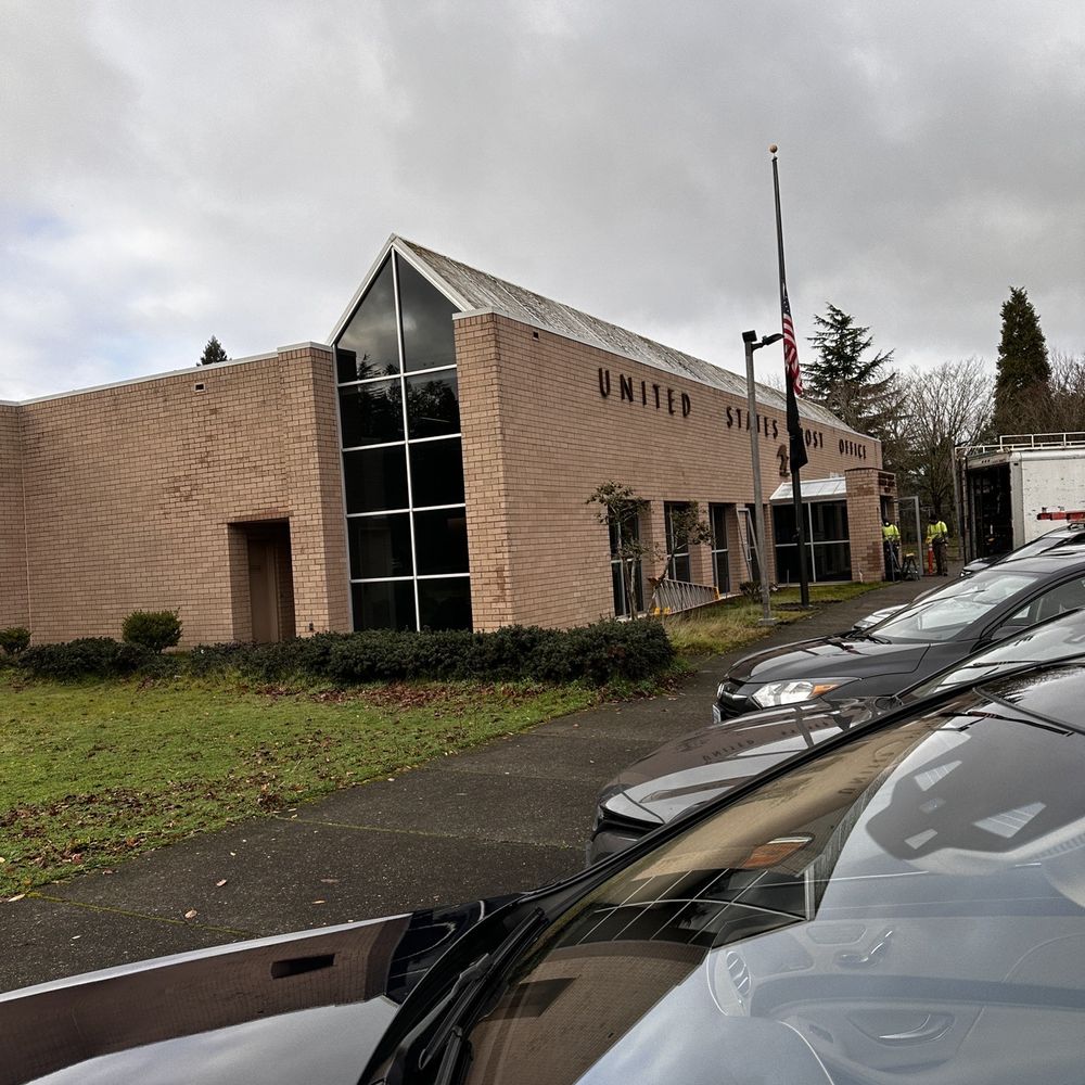 portland or 97215 post office