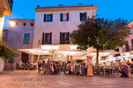 restaurants in alcudia old town