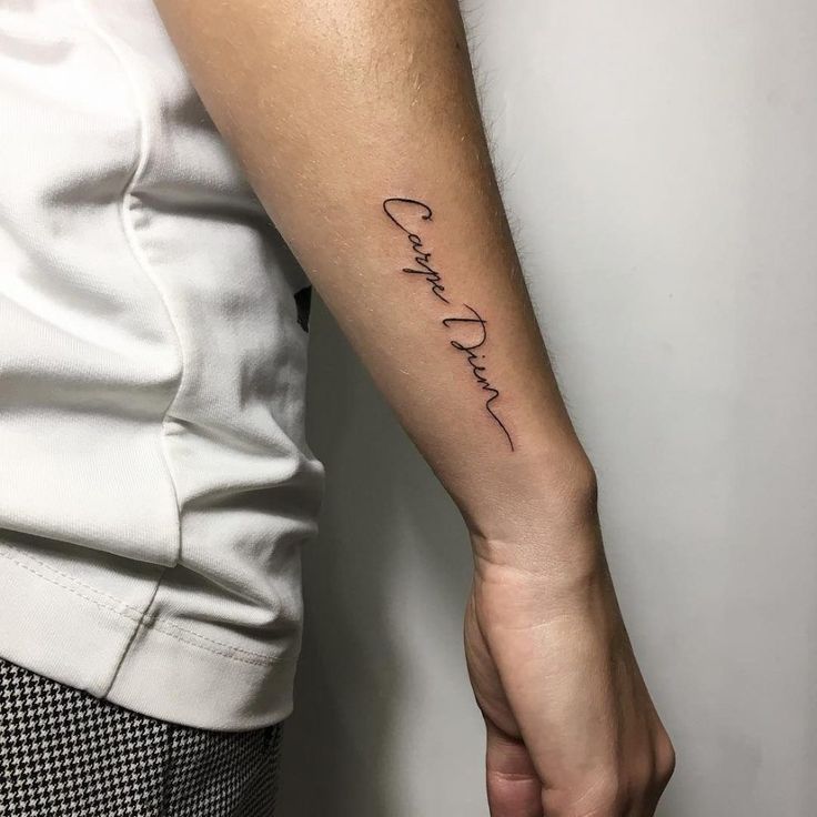 tatuajes de frases para hombres