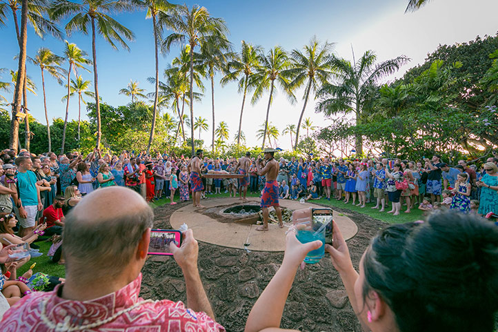 hale koa hotel luau