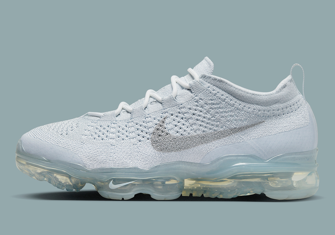 vapormax 2023 white