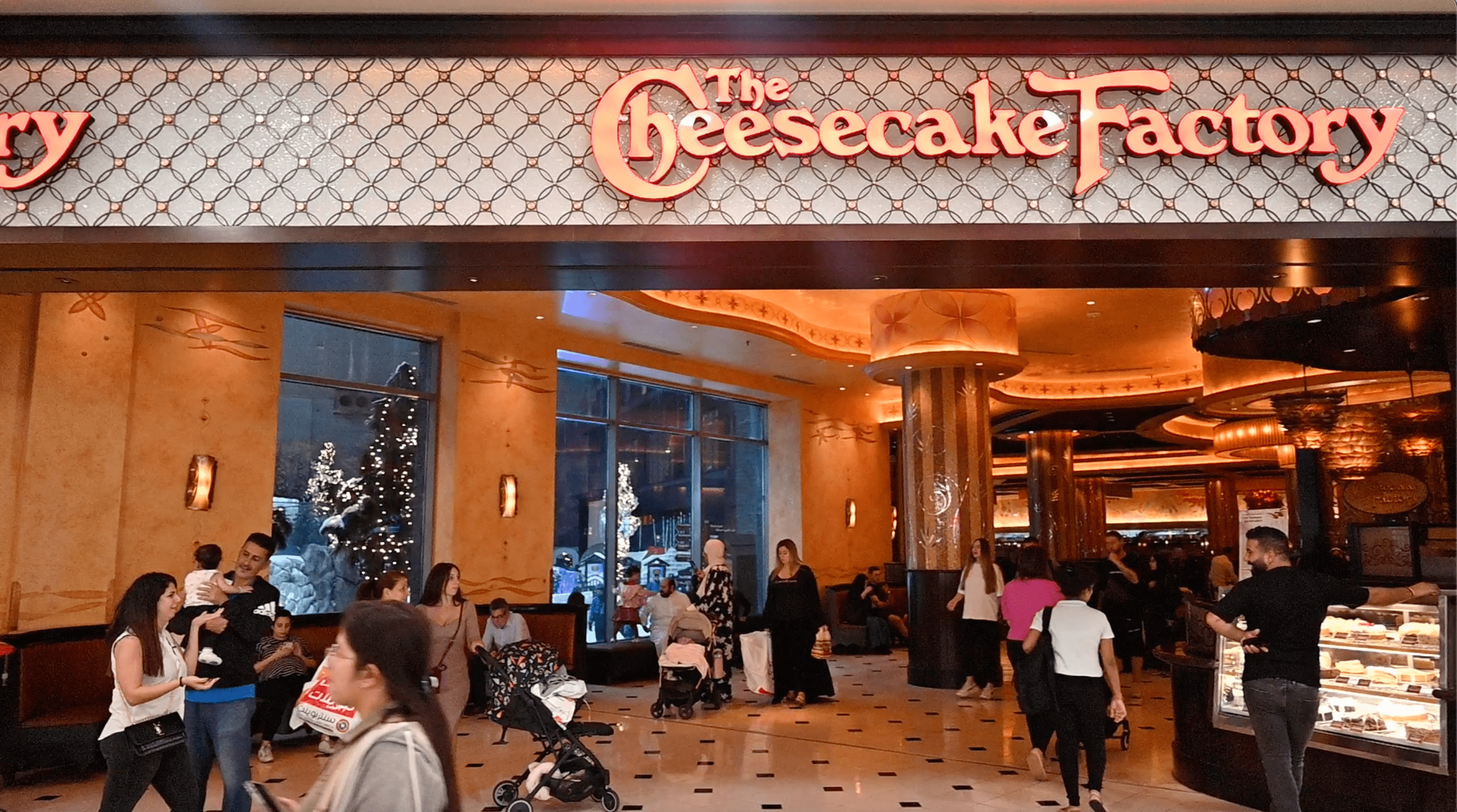 cheesecake factory dubai