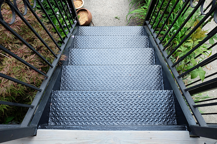 outdoor metal step