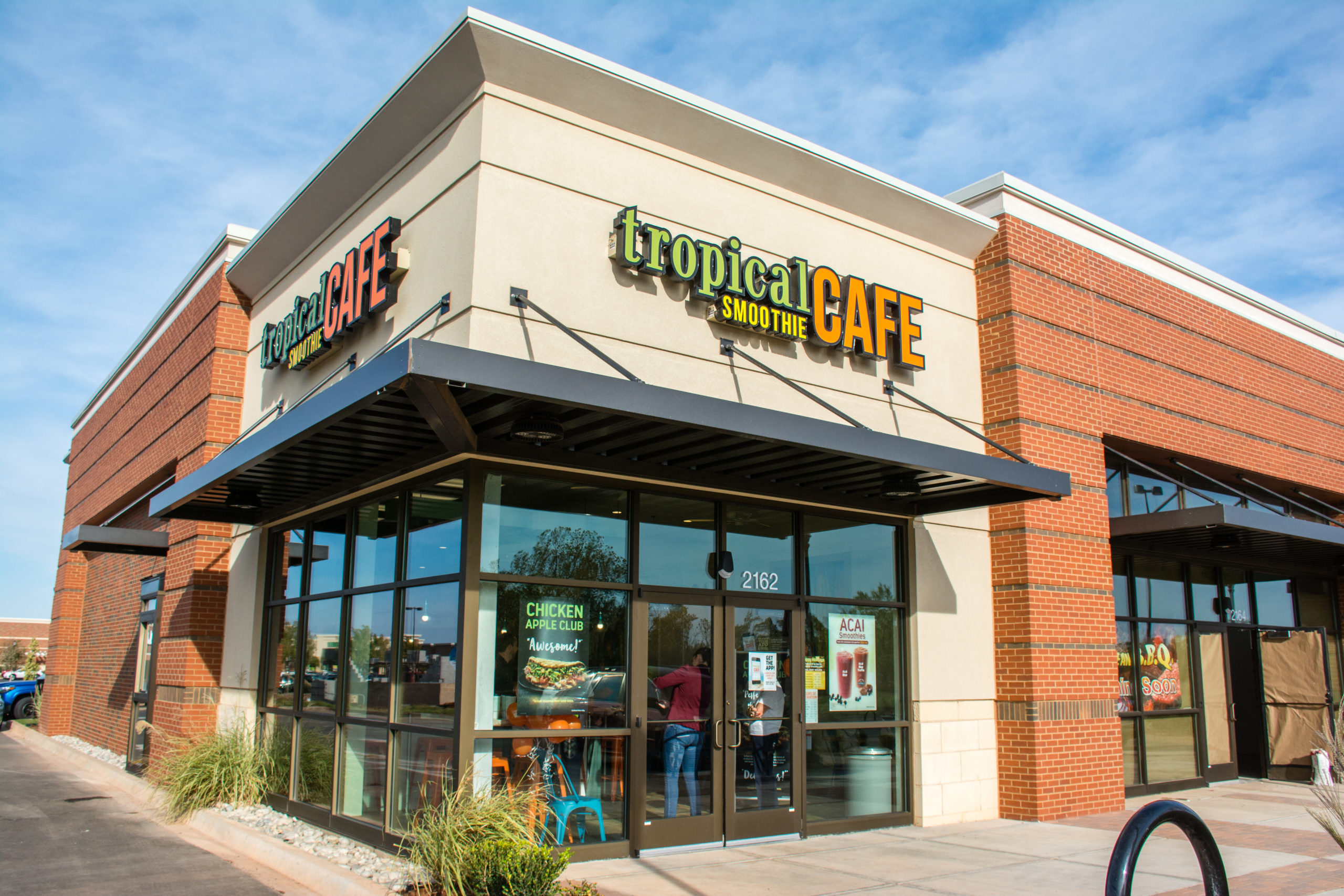 tropical smoothie cafe