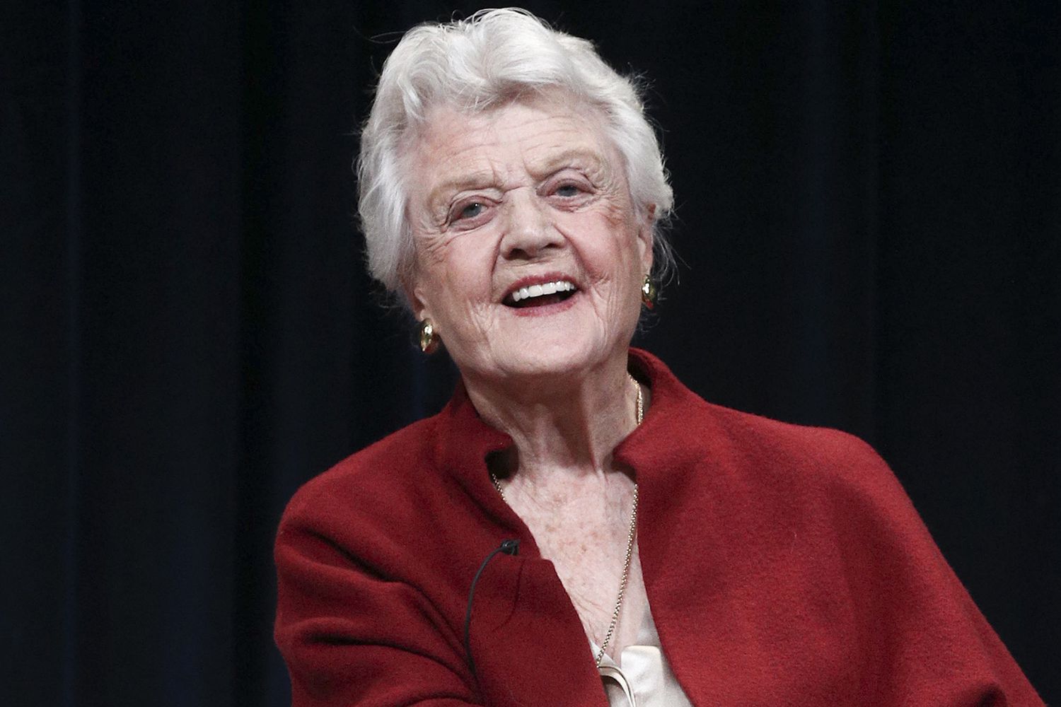 angela lansbury knives out