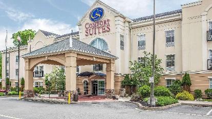 comfort suites north brunswick