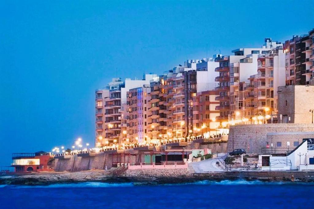 diplomat hotel malta