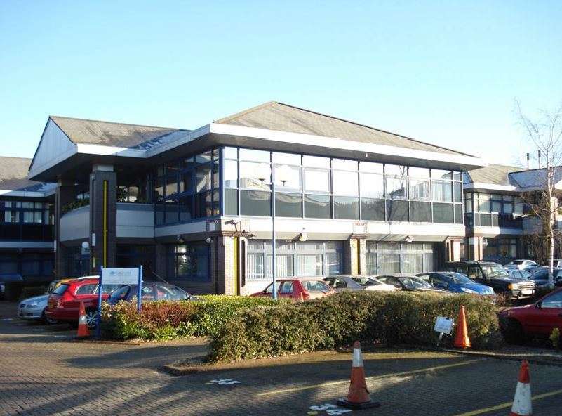 swansea offices to let