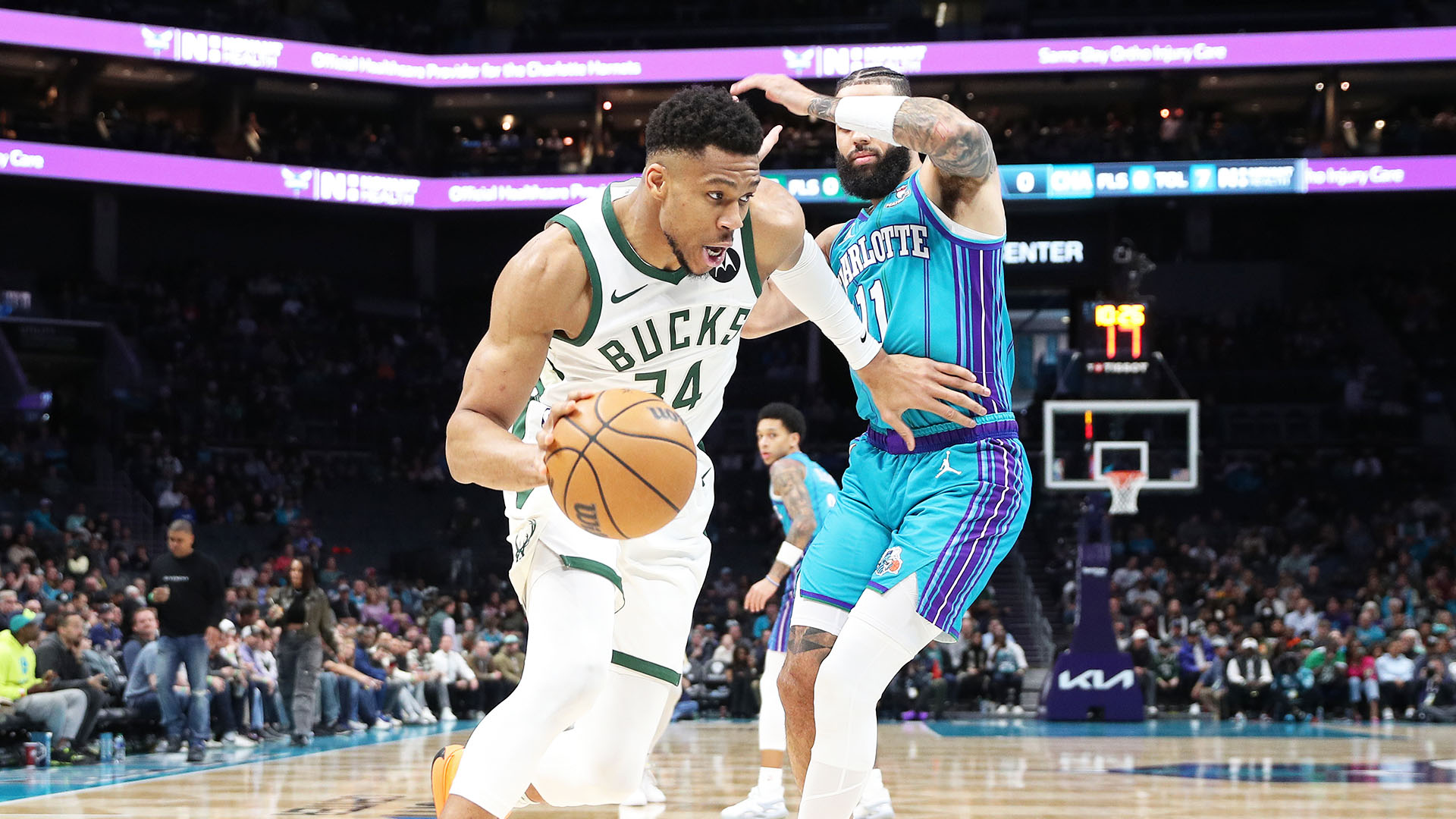 milwaukee bucks vs charlotte hornets match player stats