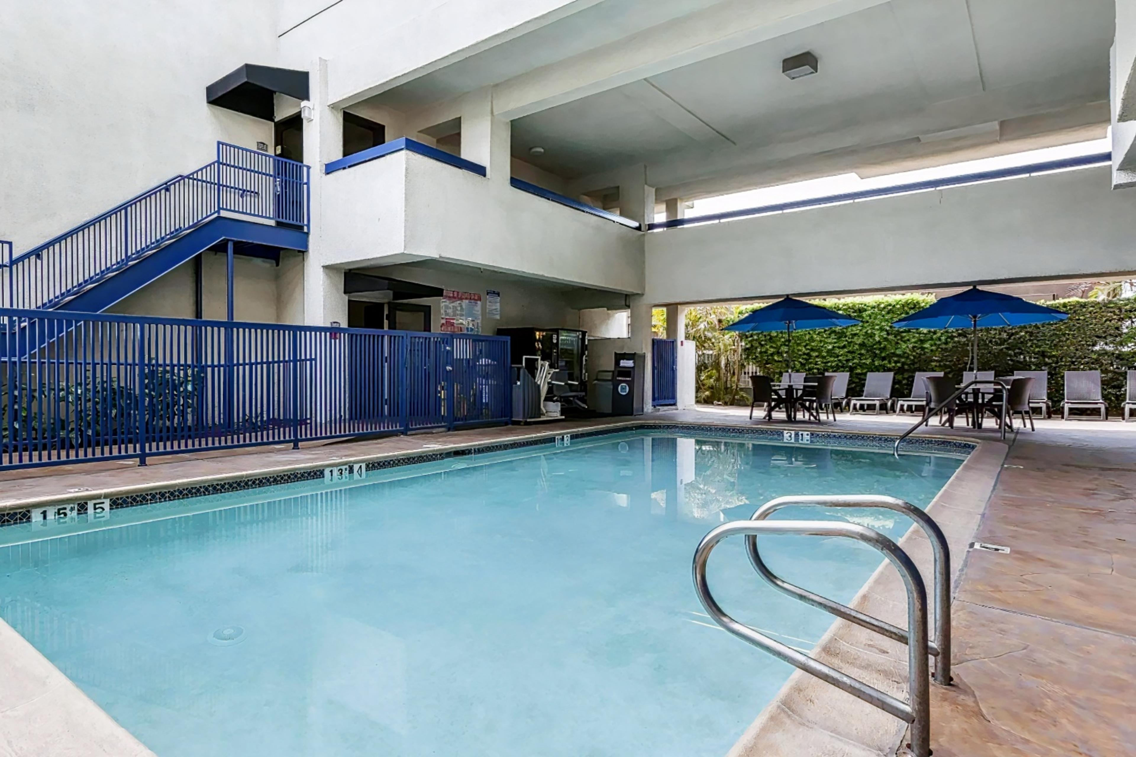 quality inn and suites los angeles