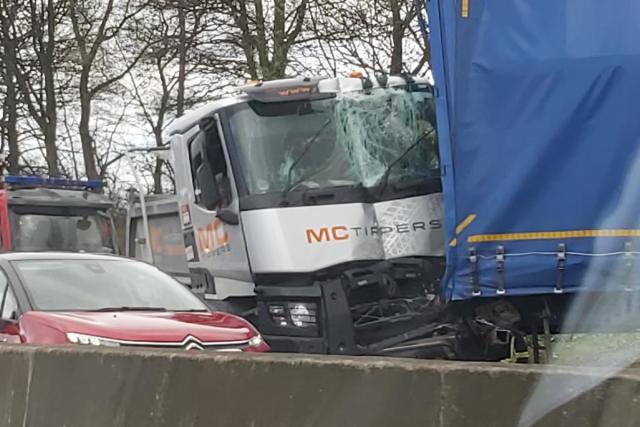 is the m62 closed