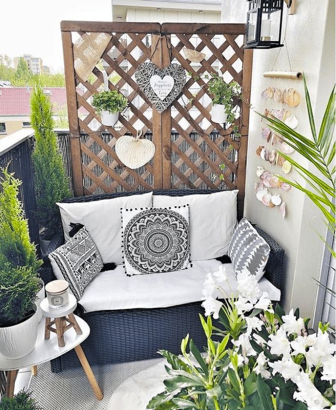 balcony trellis