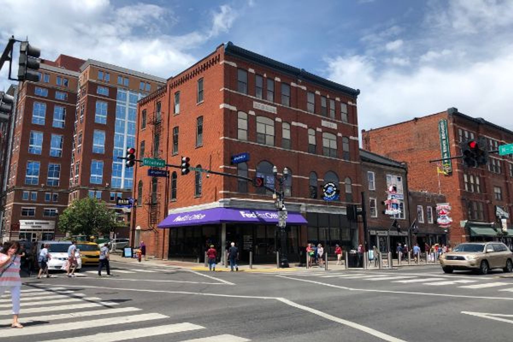 fedex office nashville