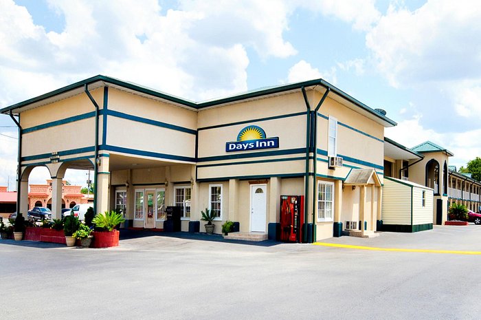 days inn waycross