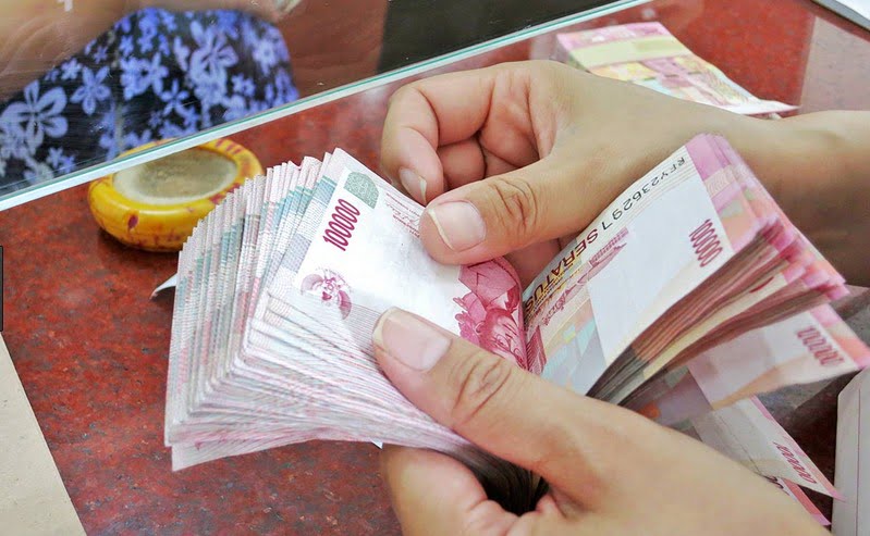 15 million rupiah to aud