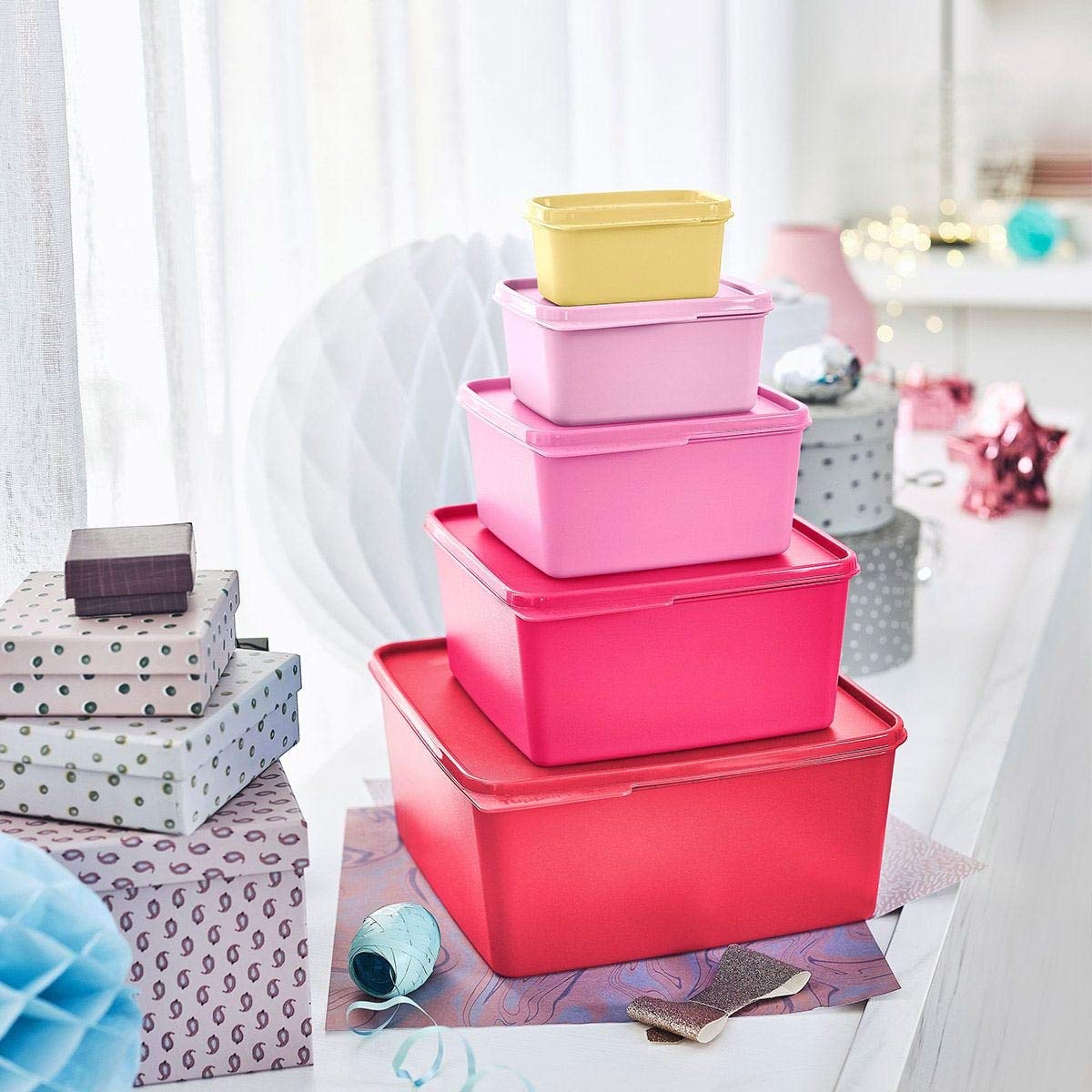 tupperware keep tabs