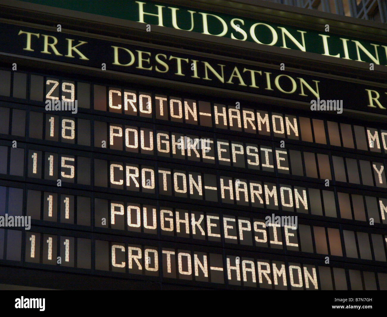 train schedule poughkeepsie to new york city